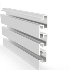 לוח אלומיניום מחורץ, רוחב 240 ס"מ גובה 16.5 ס"מ,  לבן