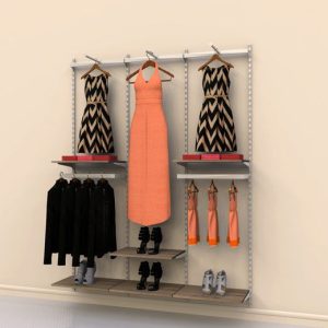 קיט סיסטמה צמוד קיר ל 6 מדפים עם 2 ברי תליה צידית + 3 ברי תליה פרונטלית, לבן